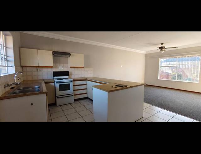 1 BEDROOM SIMPLEX FOR SALE IN NORTON PARK